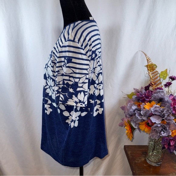 Alfred Dunner Navy Stripe Floral Tee Short Sleeve Casual Summer Top L - Picture 2 of 8